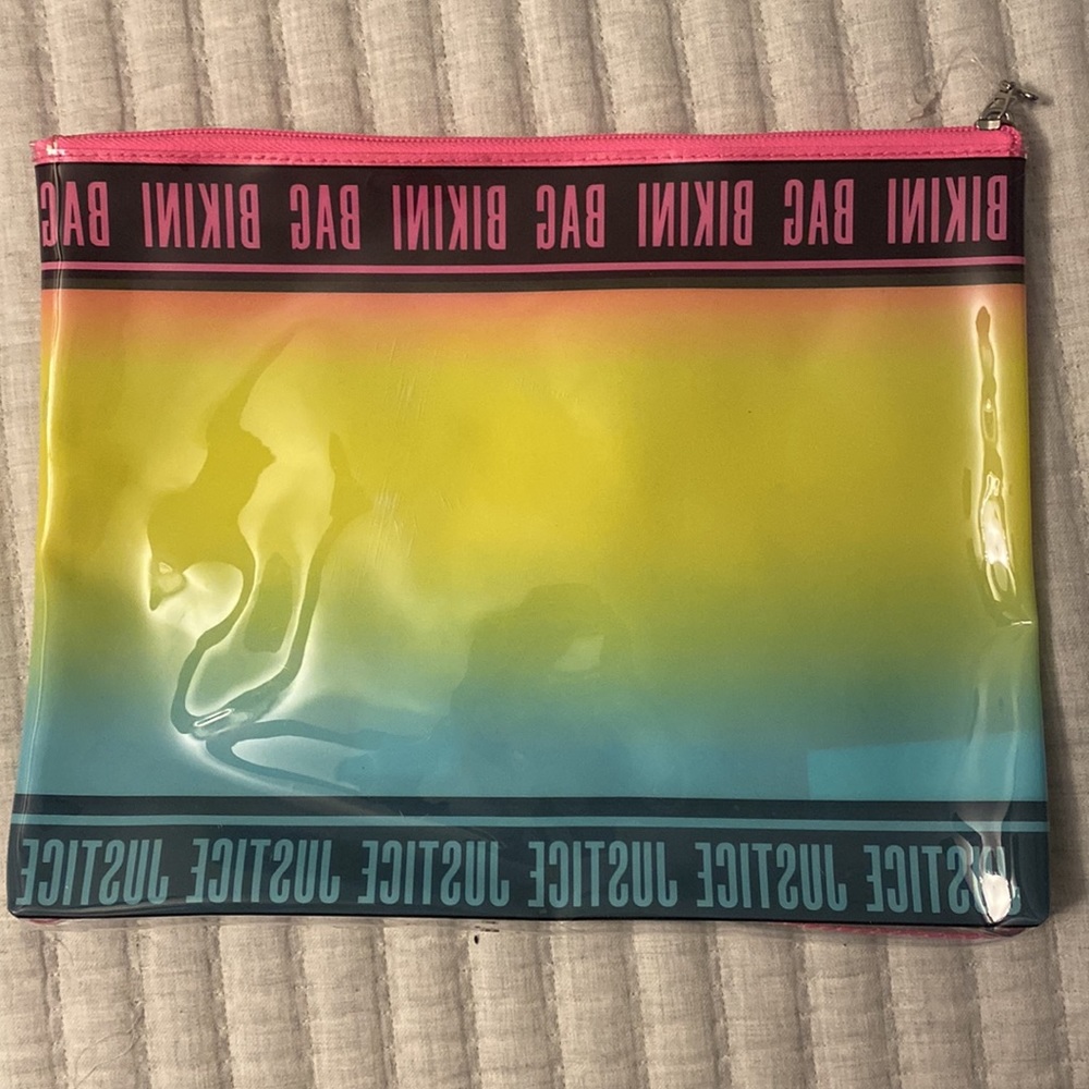 Justice Pool Bag - Picture 2 of 4